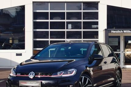 VW Golf 92.000 km 20.990 &euro; Deißlingen 78652