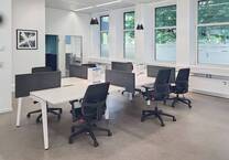 Buchen Sie einen reservierten Coworking-Arbeitsplatz oder Hot Desk in HQ Westend Fair