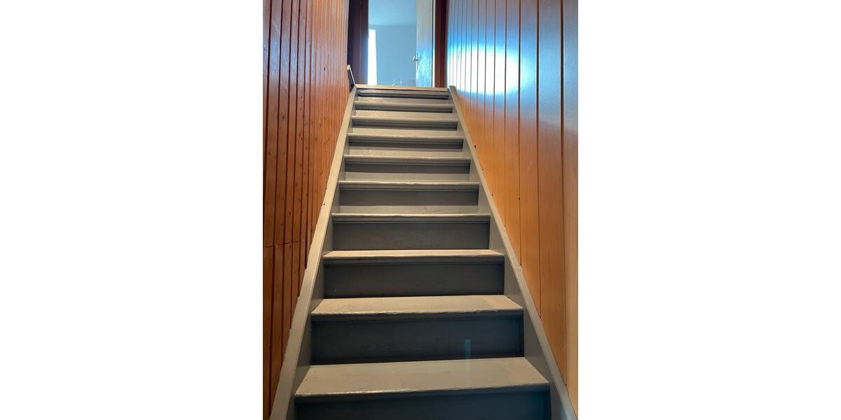 Etagenwohnung Heilbronn Böckingen - 5 Zimmer, 115 m&sup2;, 1.350&euro; | Angebot:24588316