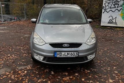 Ford Galaxy 252.000 km 4.500 &euro; Ketsch 68775