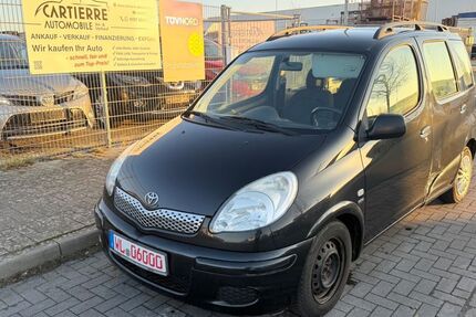 Toyota Yaris 174.742 km 2.499 &euro; Winsen (Luhe) 21423
