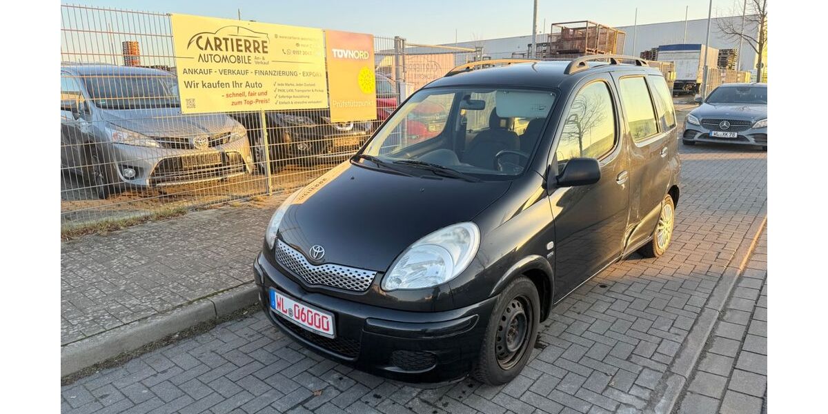 Toyota Yaris 174.742 km 2.499 &euro; Winsen (Luhe) 21423
