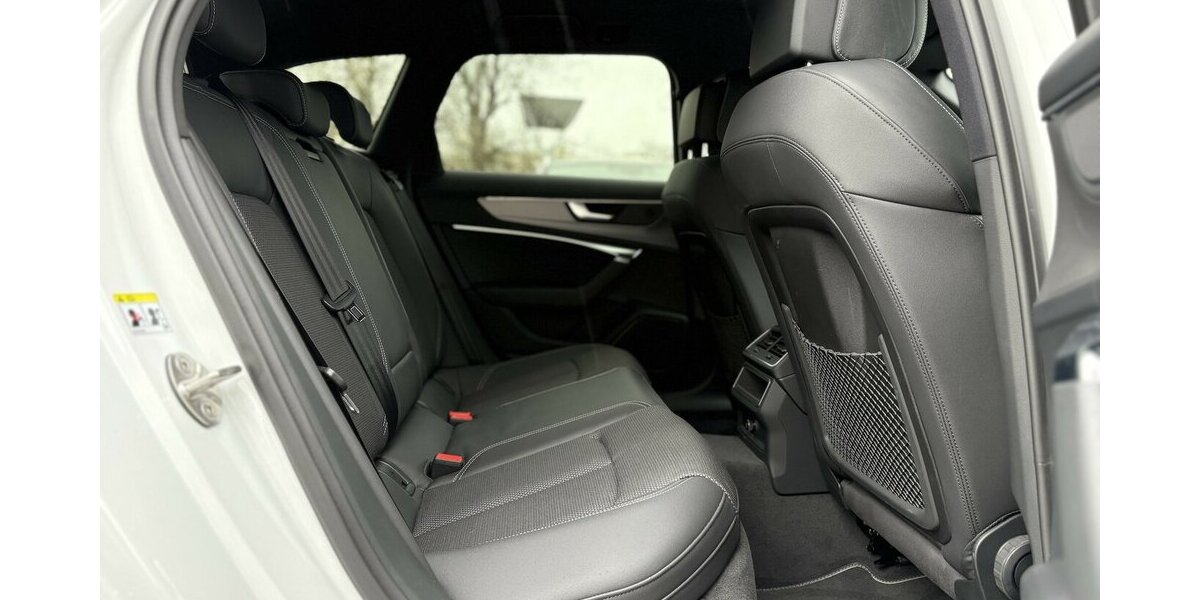 Audi A6 Avant 40 TDI quattro S-LINE/KAMERA/NAVI/ACC 23.203 km 41.900 &euro; Villingen-Schwenningen 78054