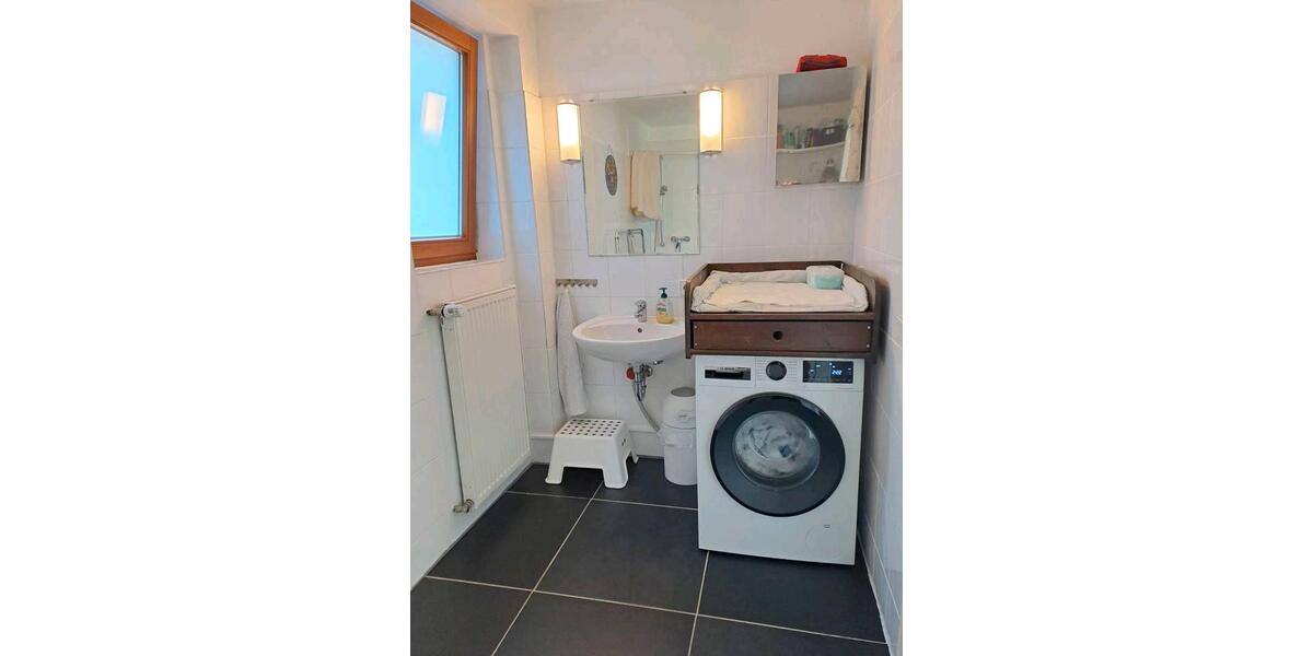 Doppelhaushälfte Lörrach - 5 Zimmer, 140 m&sup2;, 2.600&euro; | Angebot:26098163