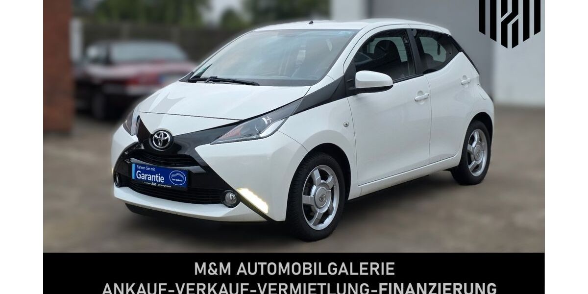 Toyota Aygo (X) 136.980 km 5.799 &euro; Börnsen 21039