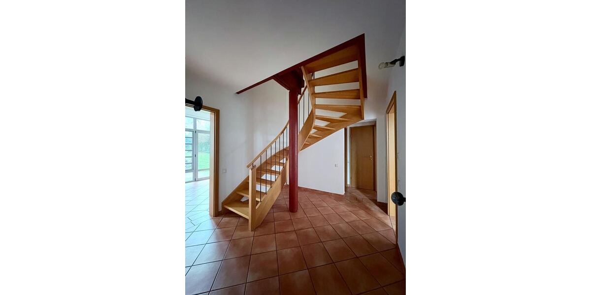 Mehrfamilienhaus, Wohnhaus Limburg an der Lahn Offheim - 6 Zimmer, 138 m&sup2;, 520.000&euro; | Angebot:26765120