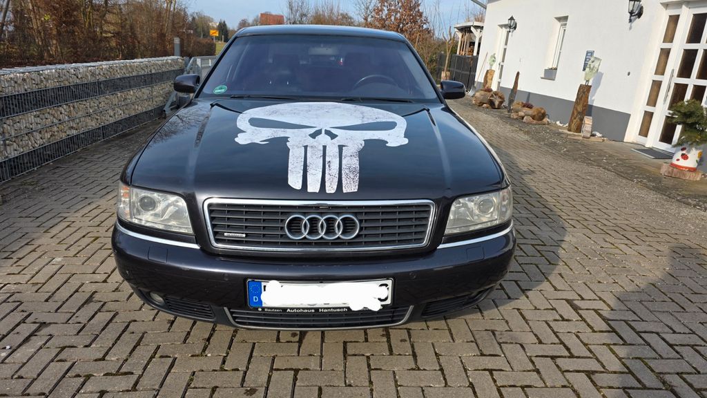 Audi A8 246.000 km 5.000 &euro; Lindau 37191