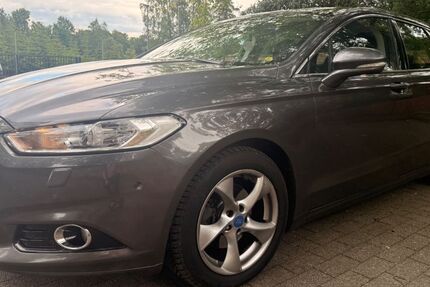 Ford Mondeo 223.700 km 5.880 &euro; Hannover 30539