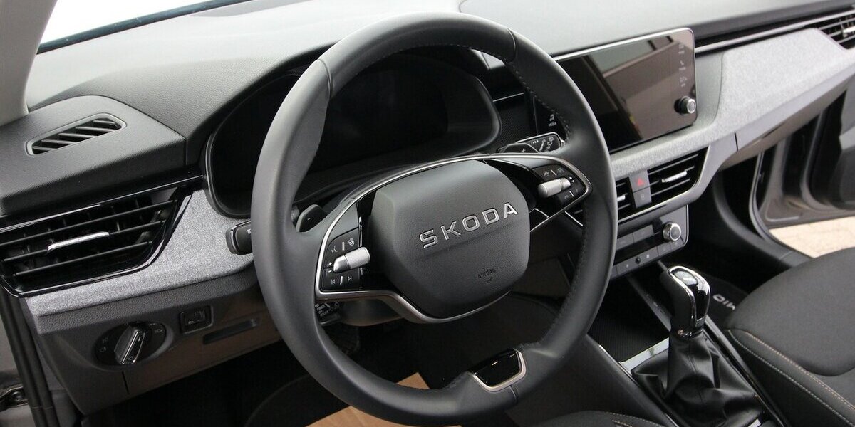 Skoda Kamiq TSI OPF 7-DSG Selection LED+KAMERA+ACC 31.568 km 23.690 &euro; Hagenow 19230