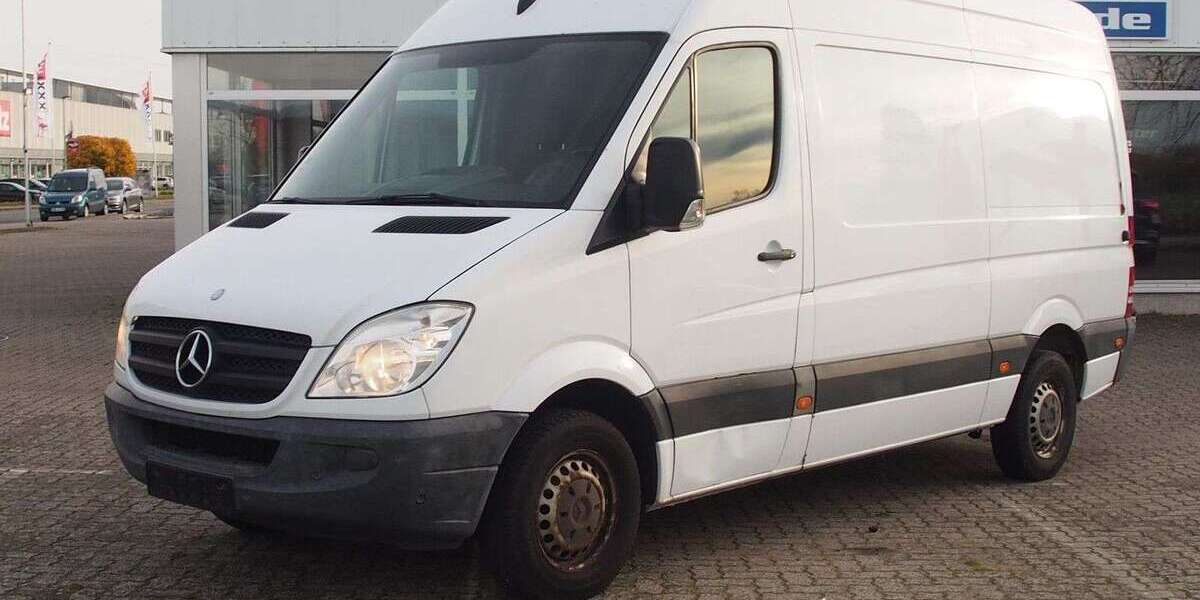 Mercedes-Benz Sprinter 295.100 km 6.998 &euro; Pampow 19075
