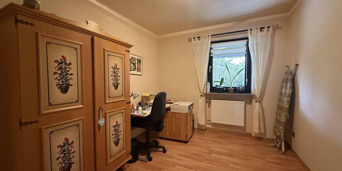 Einfamilienhaus Büchenbach Tennenlohe - 6 Zimmer, 174 m&sup2;, 629.000&euro; | Angebot:25983266