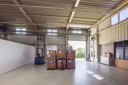 Halle in Burgwedel 1.990.000 € 800 m²