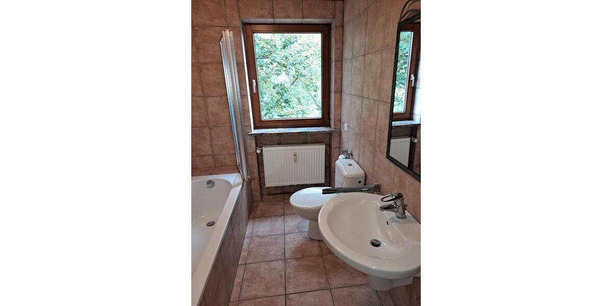 Dachgeschoßwohnung Kulmbach Blaich - 2.5 Zimmer, 75 m&sup2;, 139.000&euro; | Angebot:26977851