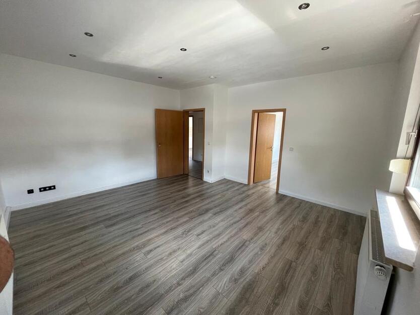 Wohnung mit 3 Zimmern - 90 m° Wohnfläche + 20 mª Terras plz 90552 zimmer