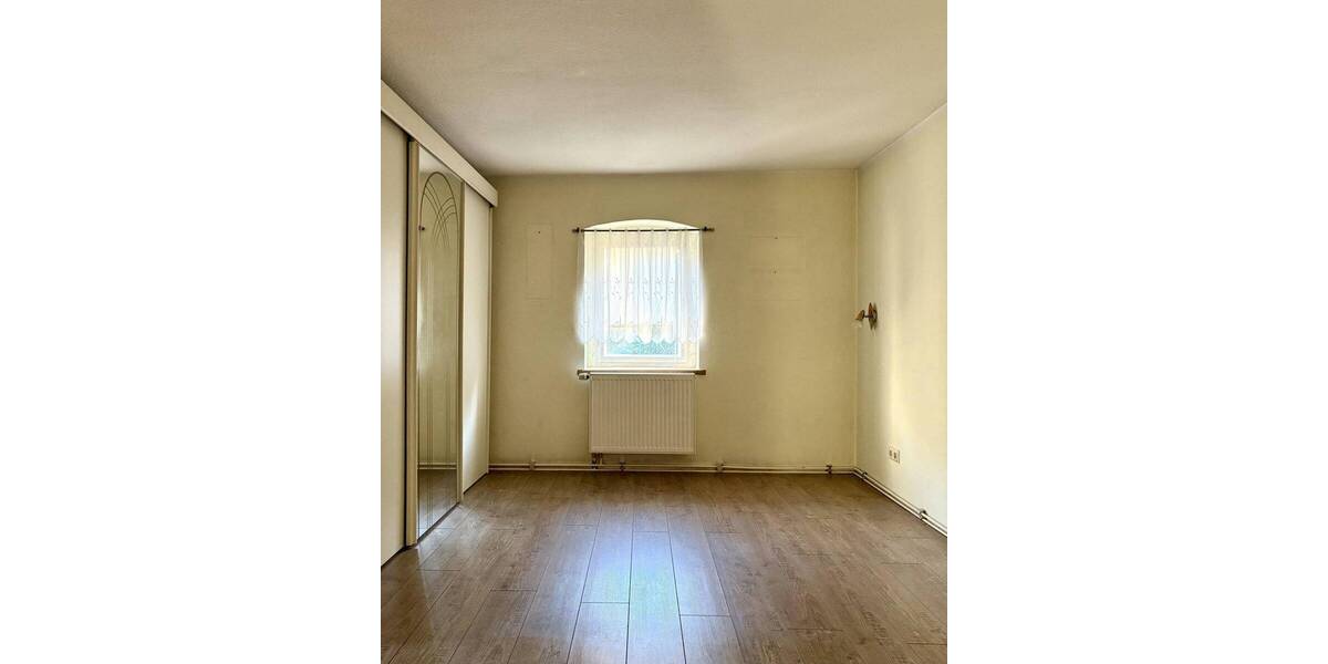 Einfamilienhaus Hähnichen - 4 Zimmer, 110 m&sup2;, 119.000&euro; | Angebot:25909355