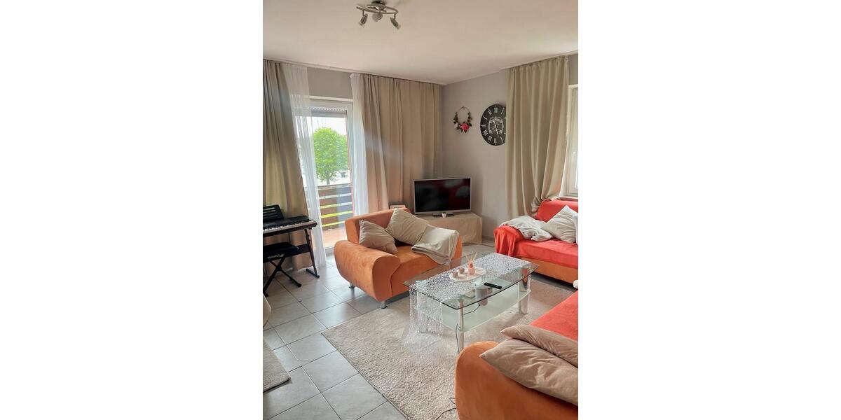 Erdgeschoßwohnung Bad Hersfeld - 3 Zimmer, 78 m&sup2;, 600&euro; | Angebot:26698317
