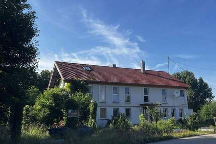 Geräumiges, Spezialwohngebäude in Wüstenrot 1 zimmer