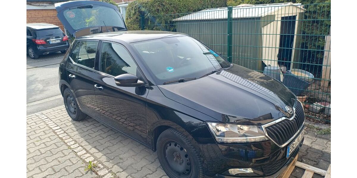 Skoda Fabia 66.000 km 9.300 &euro; Grafing bei München 85567