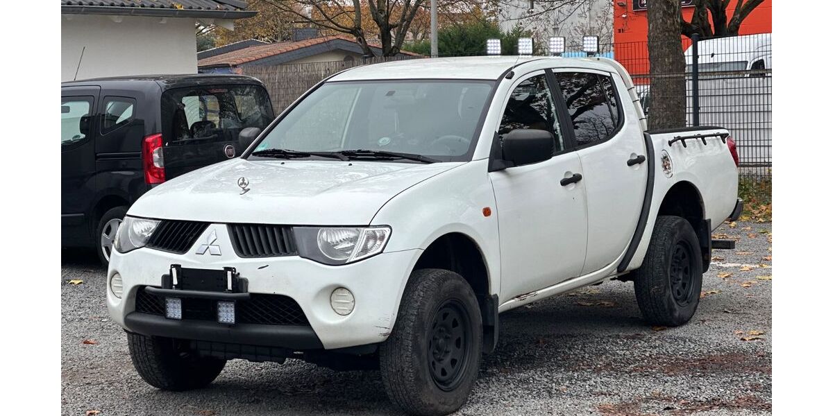 Mitsubishi L200 178.000 km 10.990 € Darmstadt 64293
