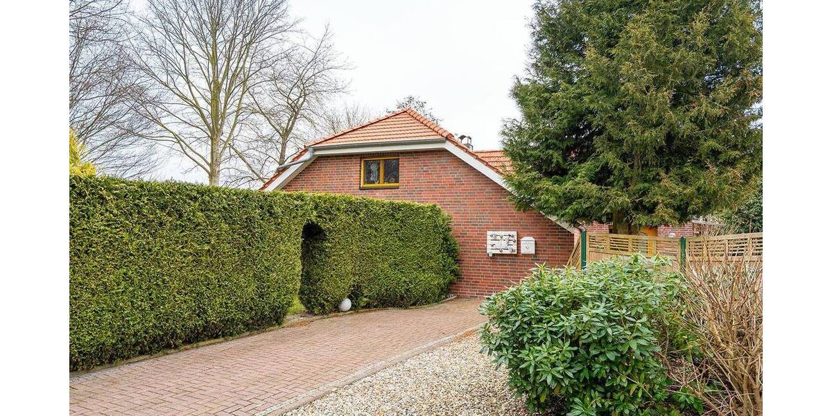 Einfamilienhaus Neuschoo - 4 Zimmer, 151 m&sup2;, 490.000&euro; | Angebot:25927033