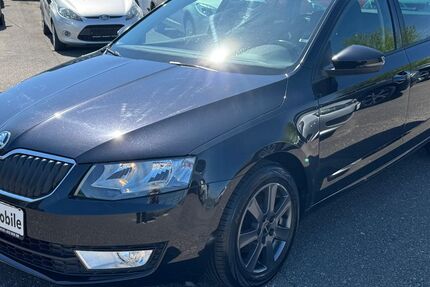 Skoda Octavia 207.850 km 9.399 &euro; Bad Langensalza 99947