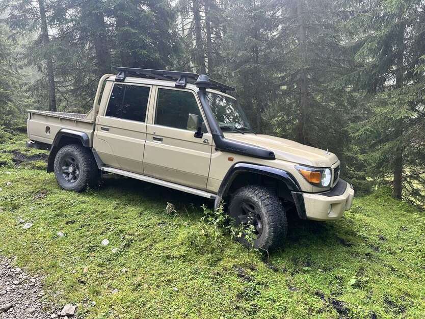 Land Cruiser