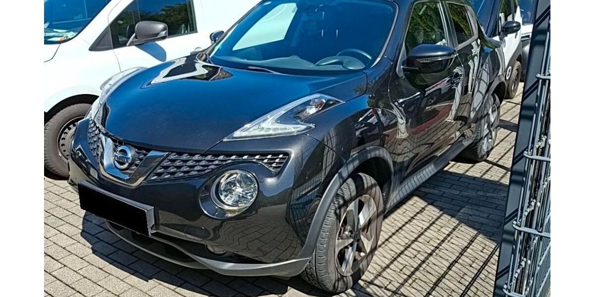 Nissan Juke 61.458 km 10.990 &euro; Stuttgart 70374
