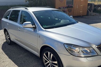 Skoda Octavia 183.021 km 4.790 &euro; Burgrieden - Bühl 88483