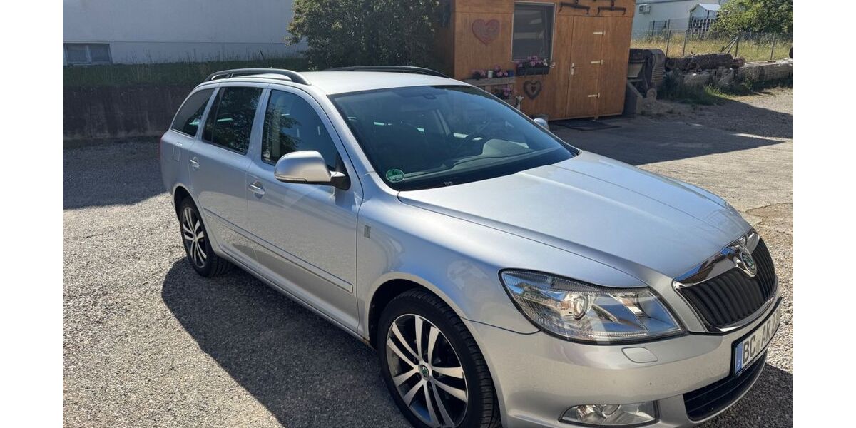 Skoda Octavia 183.021 km 4.790 &euro; Burgrieden - Bühl 88483
