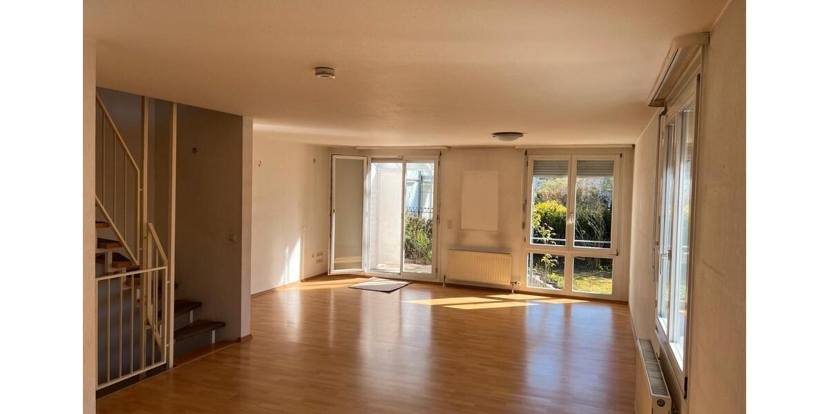 Reihenhaus Heilbronn Kernstadt - 5 Zimmer, 157 m&sup2;, 1.700&euro; | Angebot:26048713
