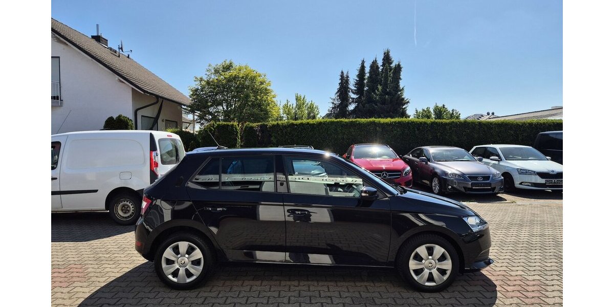 Skoda Fabia Ambition, Klima, Kamera, Carplay, Navi 41.400 km 15.490 &euro; Rodgau 63110