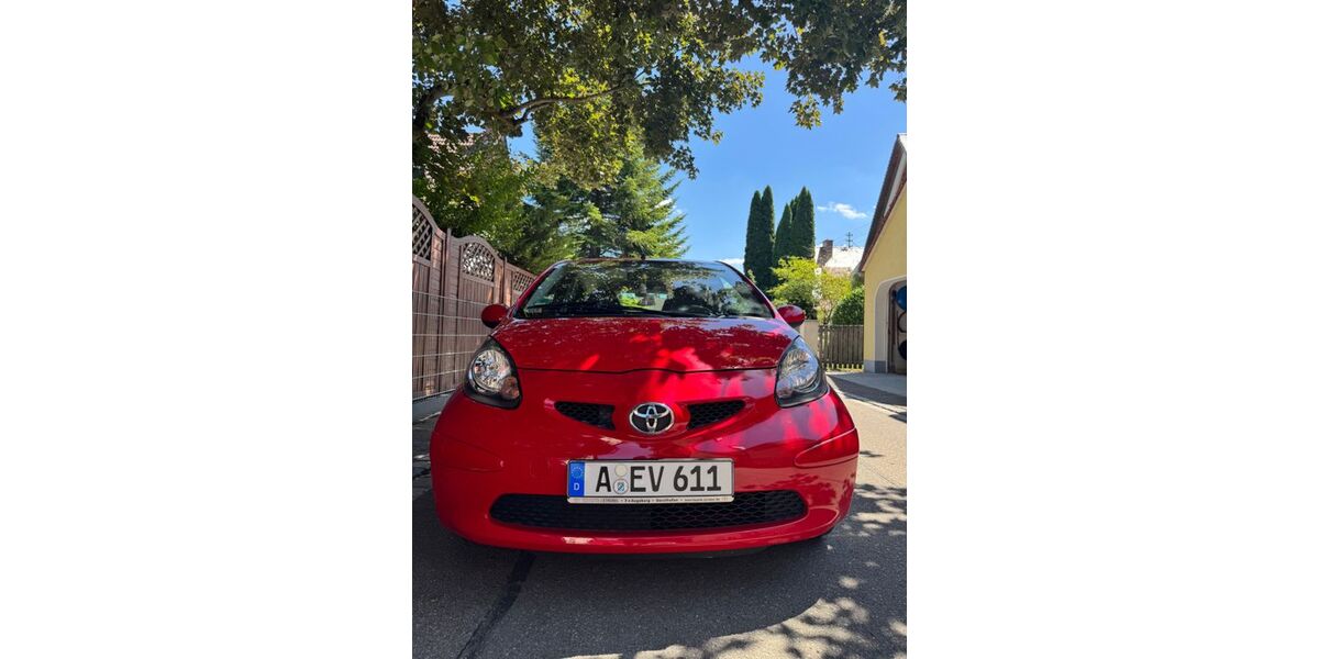 Toyota Aygo (X) 83.000 km 2.000 &euro; Augsburg 86167