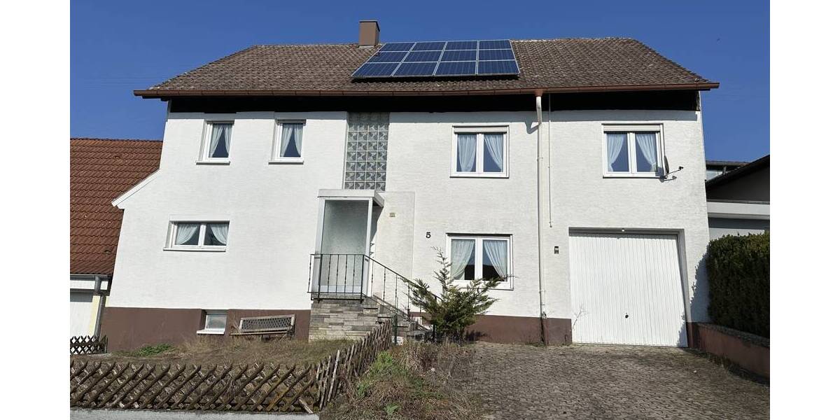 Einfamilienhaus Rottweil / Zepfenhan Zepfenhan - 7 Zimmer, 158 m&sup2;, 195.000&euro; | Angebot:26157441