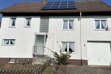 Haus Rottweil / Zepfenhan Zepfenhan - 7 Zimmer, 158 m&sup2;, 195.000&euro; | Angebot:26157441