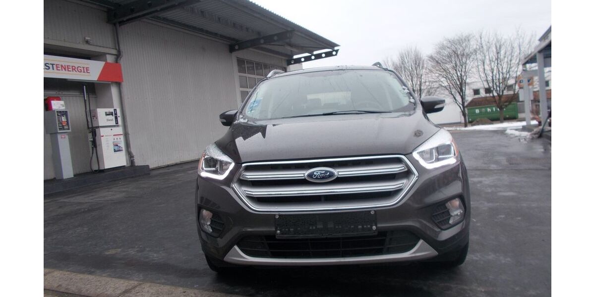 Ford Kuga 46.700 km 13.999 &euro; Aalen 73431