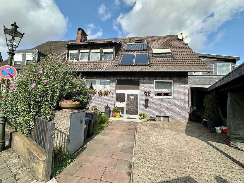 Haus zum Kaufen in Düsseldorf 1.149.000 € 193.29 m²
