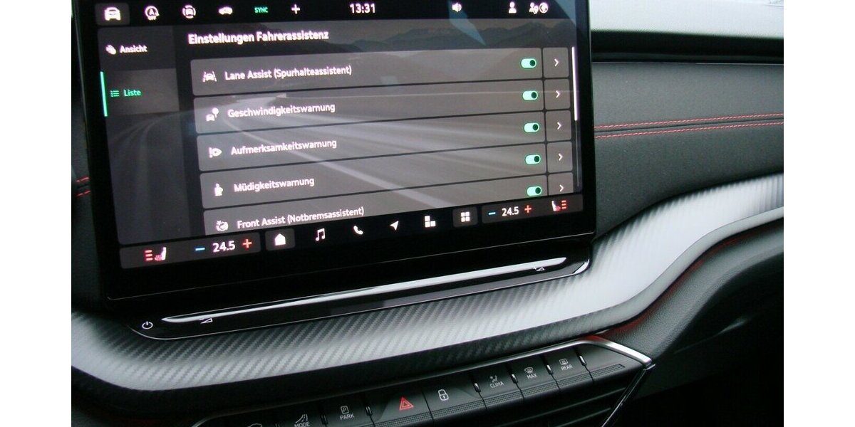 Skoda Octavia RS 2.0TSi AHK ACC LED Kamera 4.466 km 38.980 € Falkensee 14612