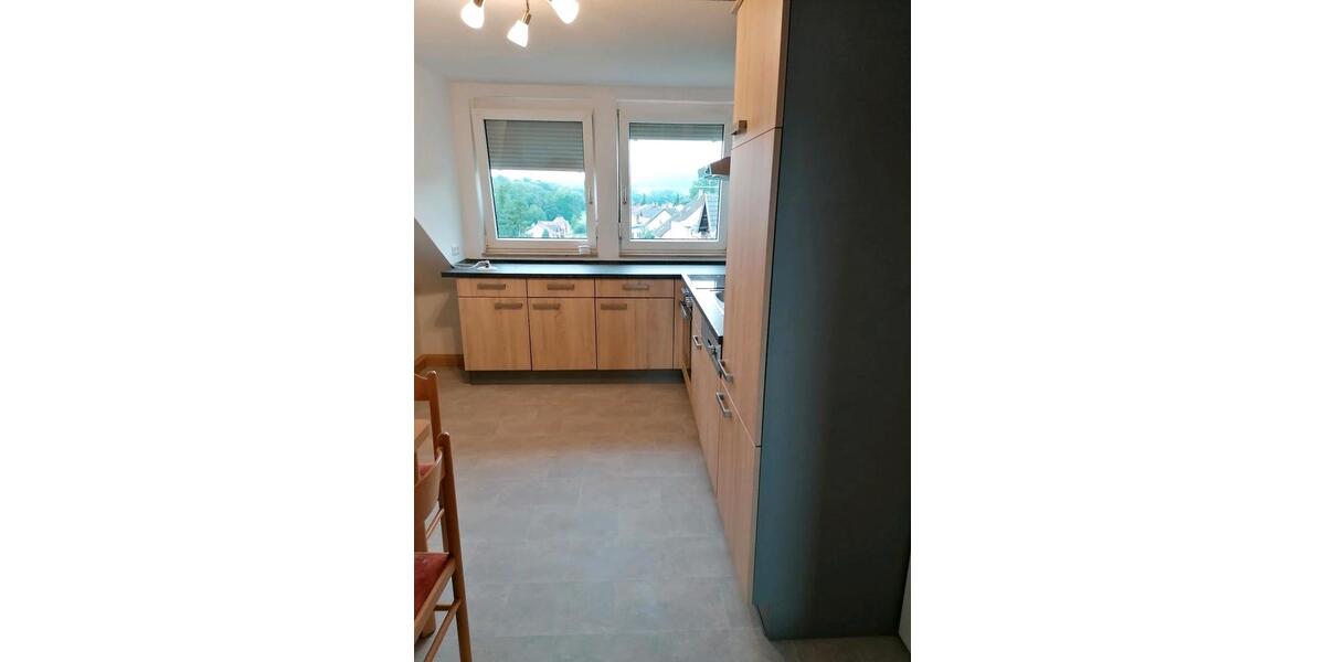 Dachgeschoßwohnung Rödental - 4 Zimmer, 85 m&sup2;, 155.000&euro; | Angebot:26961560