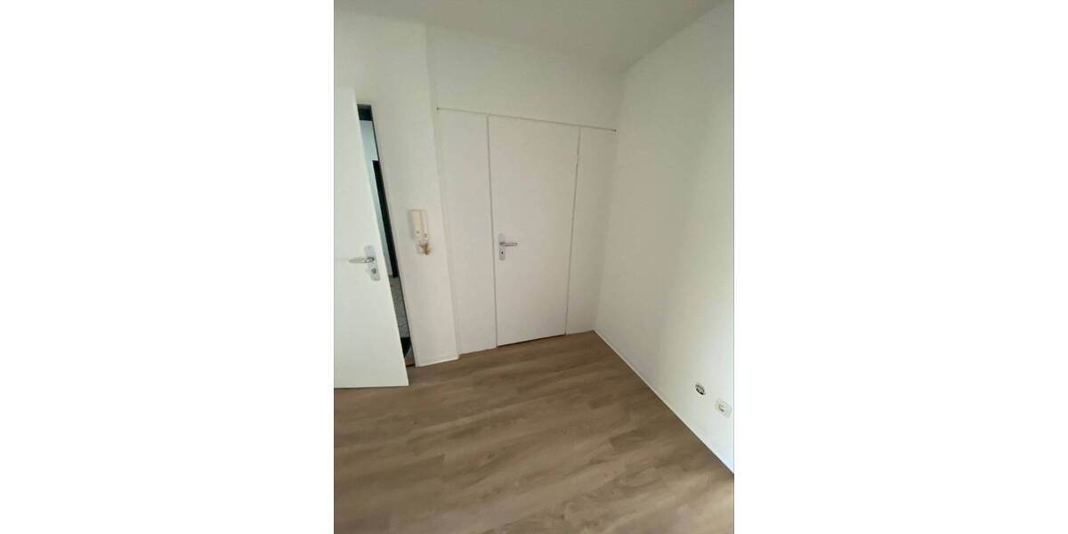 Etagenwohnung Elmshorn - 2 Zimmer, 64 m&sup2;, 544&euro; | Angebot:26380013