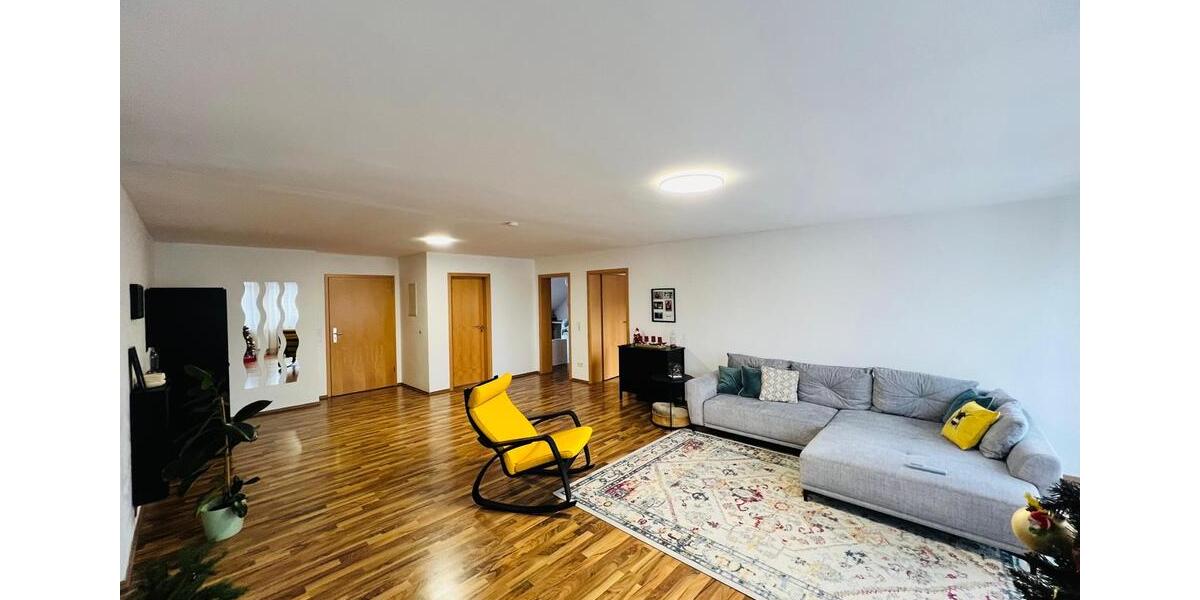 Dachgeschoßwohnung Schwabach - 3 Zimmer, 104 m&sup2;, 349.900&euro; | Angebot:26096963