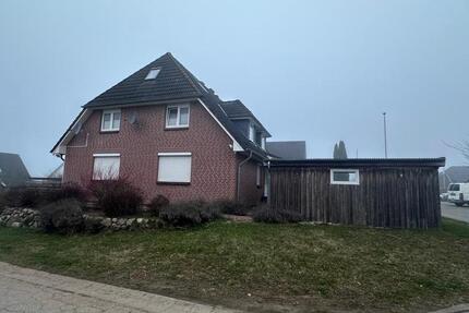 Haus Lensahn - 8 Zimmer, 160 m&sup2;, 399.000&euro; | Angebot:26073381