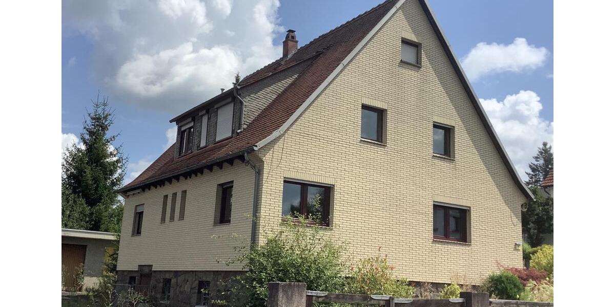 Einfamilienhaus Frankenberg (Eder) - 6 Zimmer, 130 m&sup2;, 280.000&euro; | Angebot:26342393