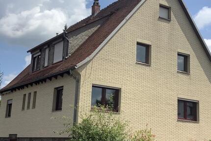 Haus Frankenberg (Eder) - 6 Zimmer, 130 m&sup2;, 280.000&euro; | Angebot:26342393