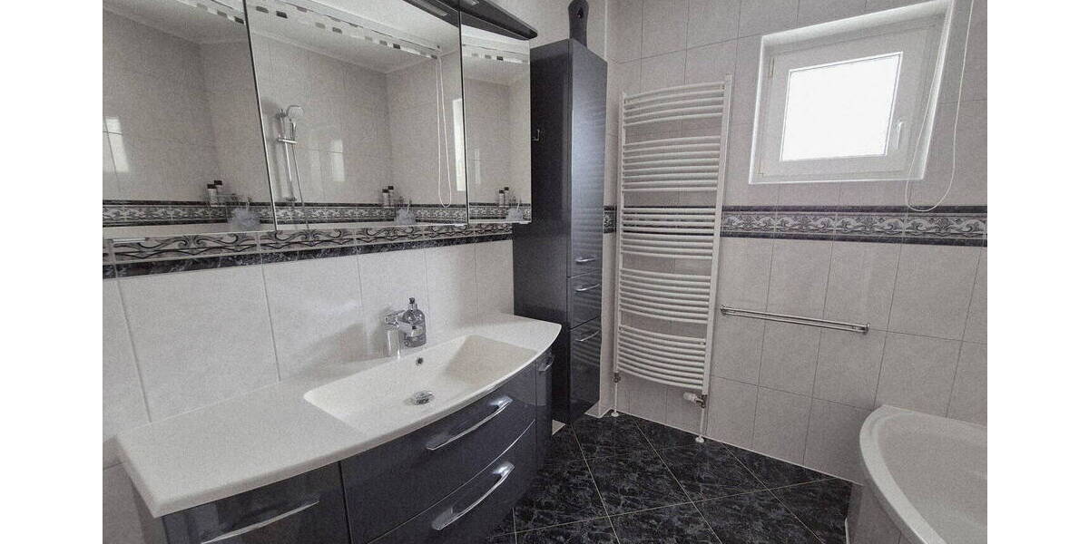 Bungalow Hemmingstedt - 4 Zimmer, 102 m&sup2;, 359.000&euro; | Angebot:25659216