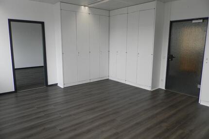 Die letzten freie Räume zu vermieten - Einzel- und Doppelbüro