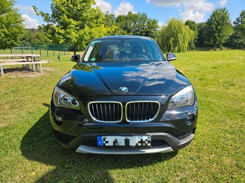X1