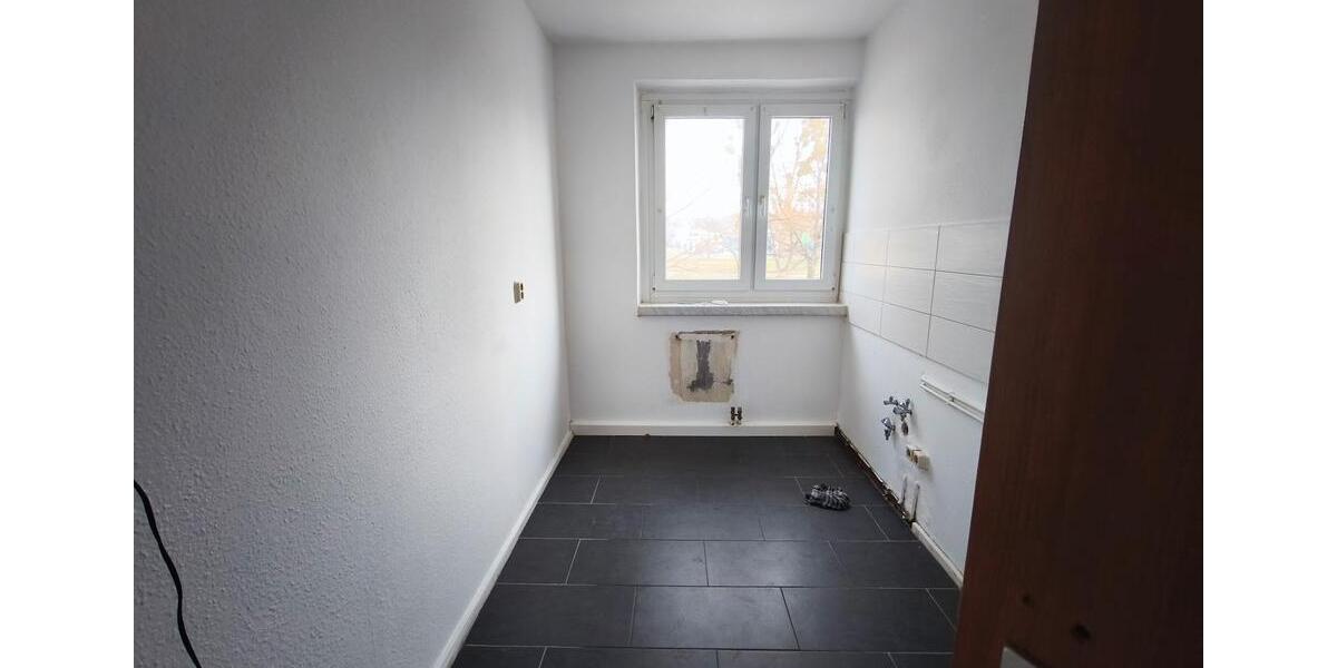 Etagenwohnung Sangerhausen - 4 Zimmer, 72 m&sup2;, 386&euro; | Angebot:25374488