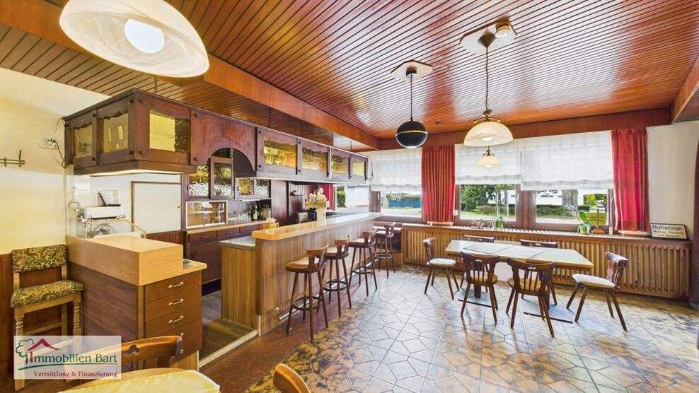 WOHN- UND GESCHÄFTSHAUS IN 1A LAGE VIELSEITIGE VERWENDUNG! zimmer