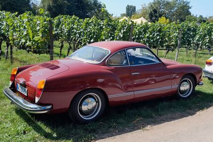 VW Karmann Ghia