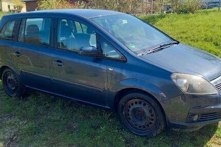 Opel Zafira 178.380 km 1.000 &euro; Oelsnitz/Vogtland 08606